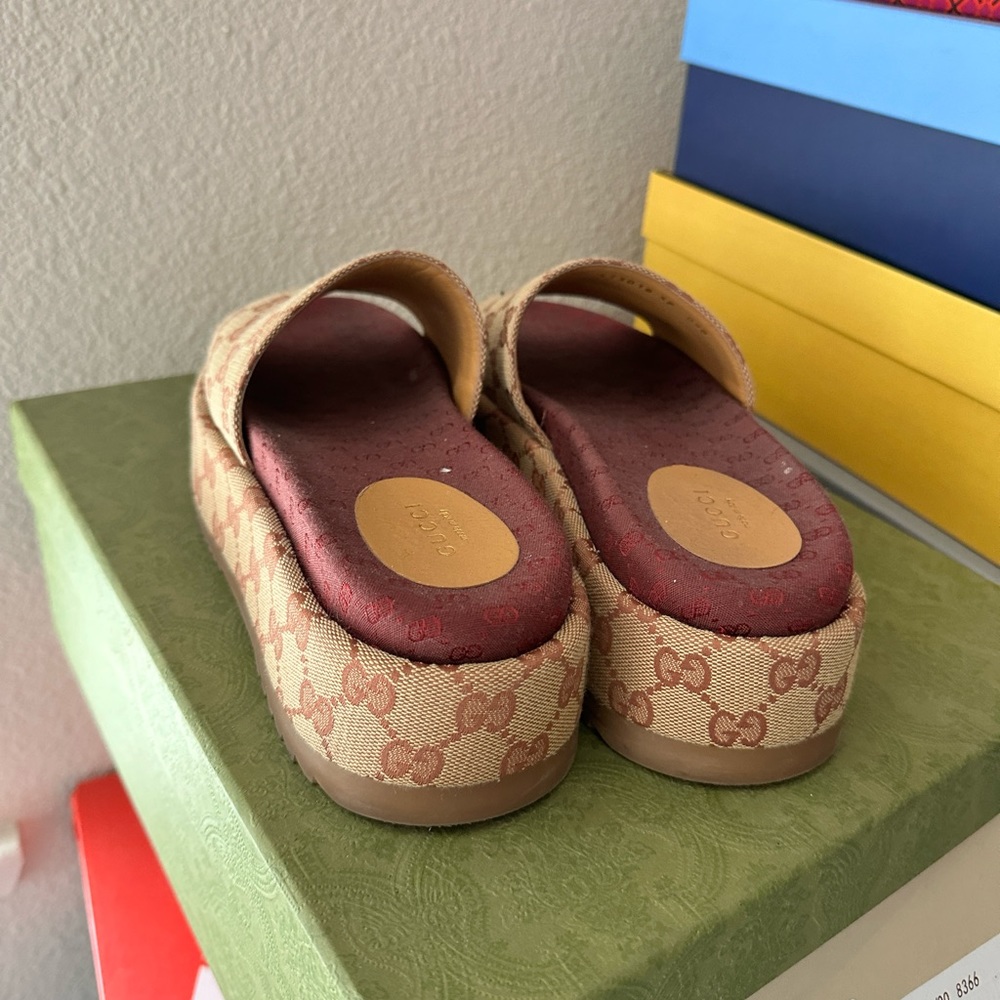 Gucci Platform Slides - Picture 2 of 4